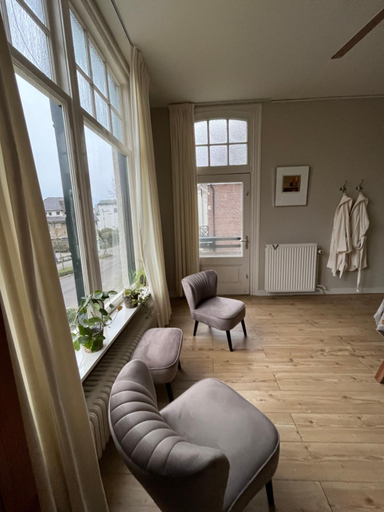 Others 4, Luxe kamer in stadsvilla, gratis parkeren!, Apeldoorn