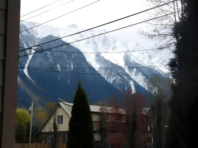 Others 4, The Hitching Post Motel, Squamish-Lillooet