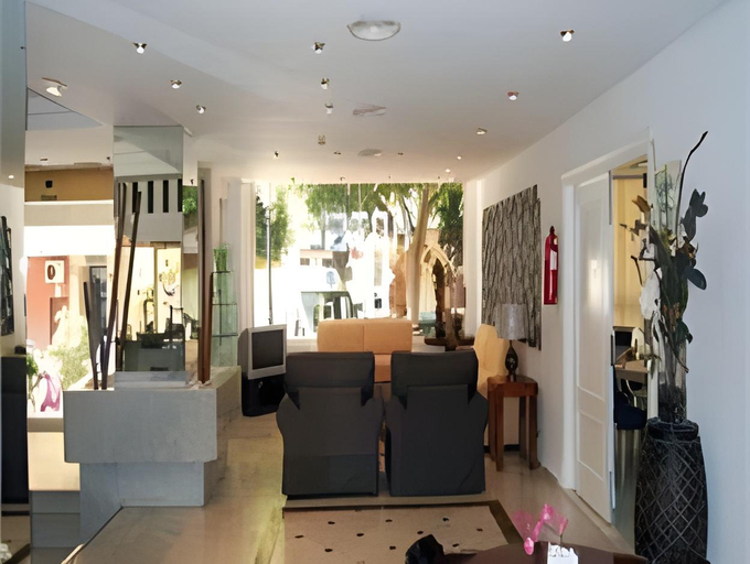 Public Area 3, Hotel El Faro Marbella, Málaga