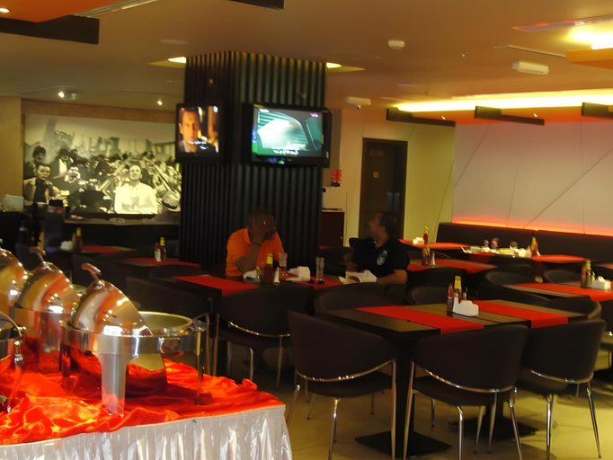 Food & Drinks, Sandras Inn, Dubai