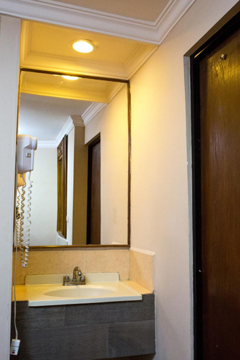 Bathroom, Hotel Royal Inn, Monclova