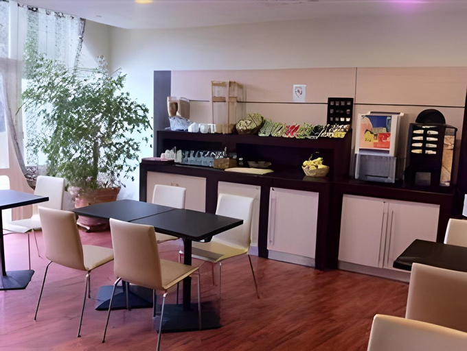 Food & Drinks 4, Hotel Balladins Bobigny, Seine-Saint-Denis