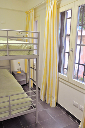 Bedroom 2, La Palma vacanze in riva al mare, Imperia