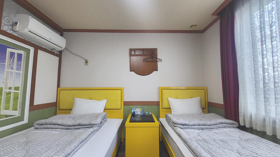 Bedroom 3, Sacheon (Samcheonpo) Beach Villa, Sacheon