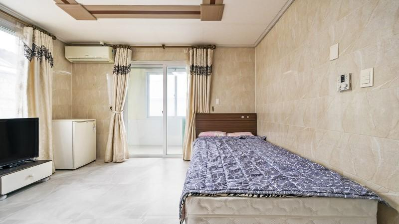 Bedroom 2, Geoje Island Solar Pension, Geoje