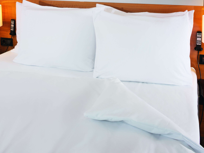 Bedroom 3, Mövenpick Zurich Regensdorf, Dielsdorf