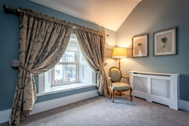 Others 5, The Rooms at Cunningham's - adults Only