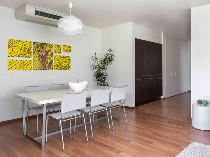 Dining Room 14