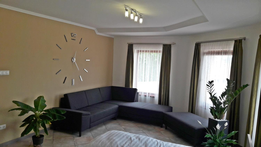 Bedroom 2, RP FitLife Studio es Vendeghaz, Veszprém