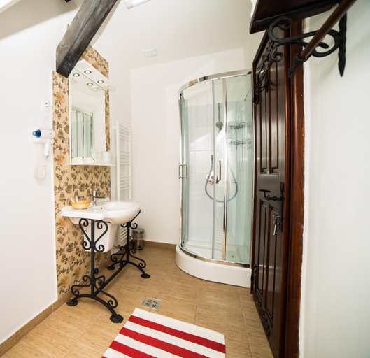 Bathroom 3, Taschler Haus, Sighisoara