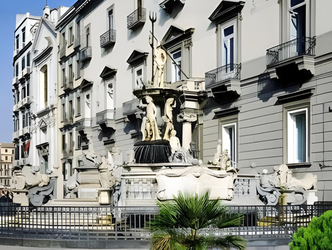 Others 5, B&B MediNaples, Napoli