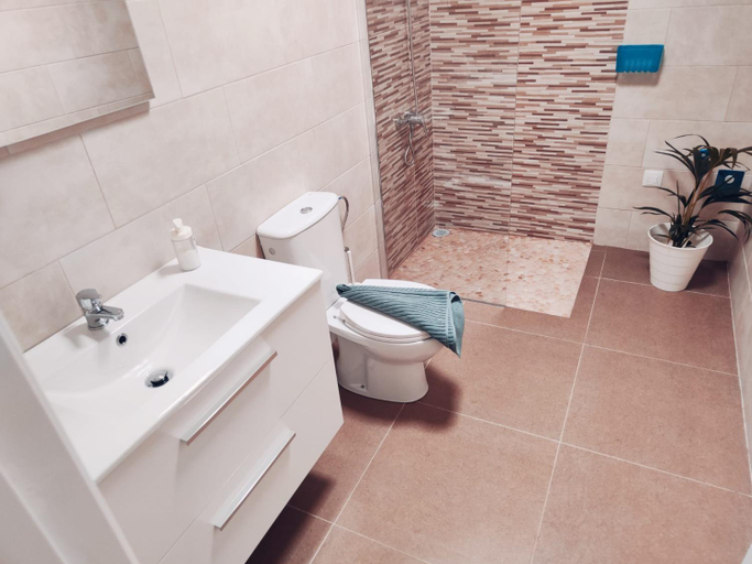 Bathroom 2, Casa Felicidad, Las Palmas