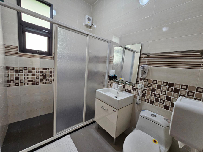 Bathroom 3, Hua Lian Sin Su Homestay, Hualien