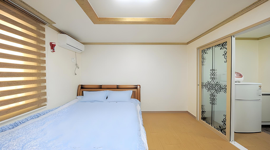 Others 5, Boryeong Mama Pension, Boryeong