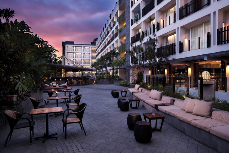 Food & Drinks 4, Fairfield By Marriott Bali Legian, Badung