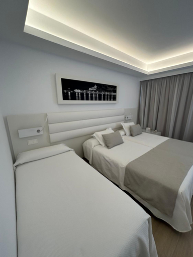 Bedroom 3, Hotel Argos Ibiza, Baleares