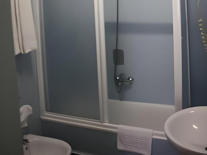 Bathroom 4, Hotel Bahia - 30º Hotels, Murcia