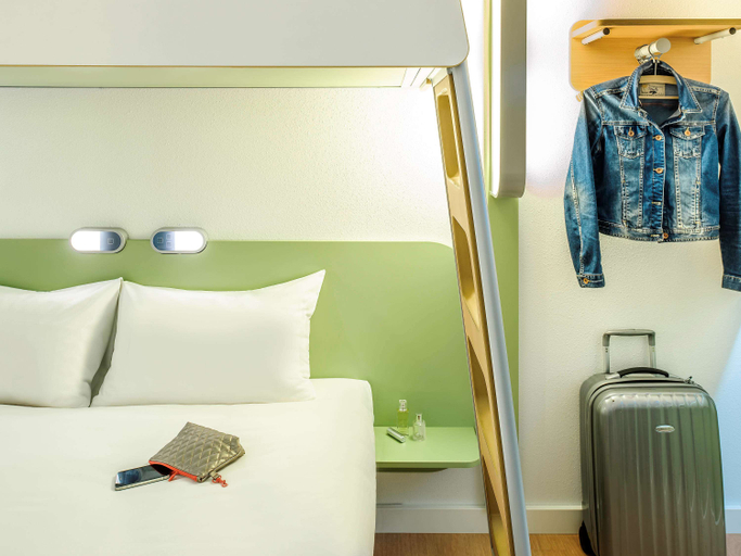 Bedroom 4, ibis budget Lugano Paradiso, Lugano