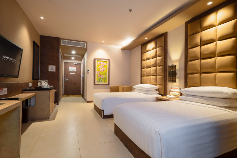 Bedroom 12