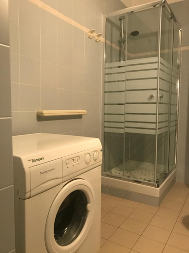 Bathroom 4, Residence Viale Venezia, Verona