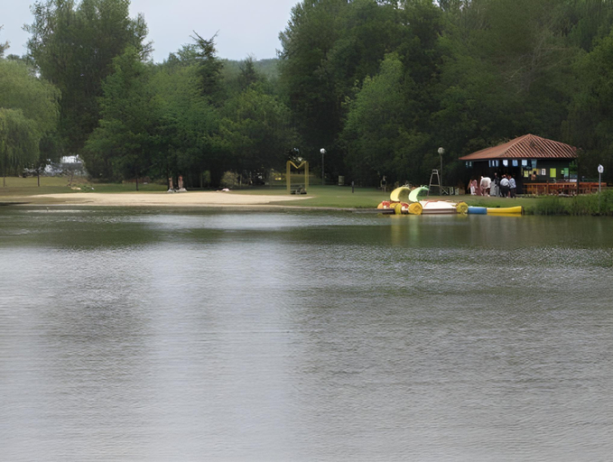 Others 3, Villa in Cazals with Pool Lake Nearby, Lot