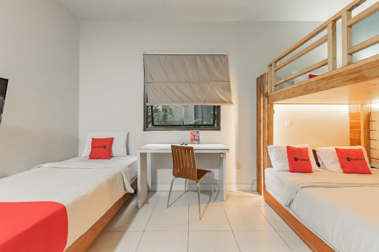 Bedroom 14