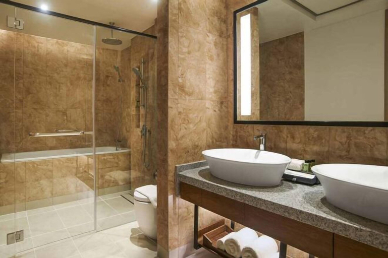 Bathroom 20