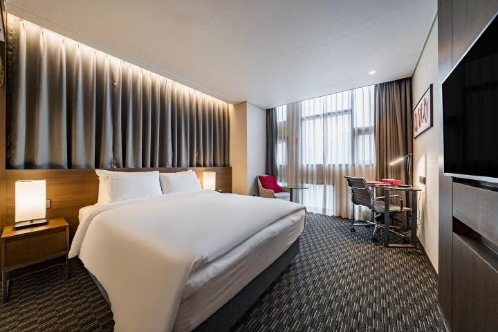 Bedroom 10