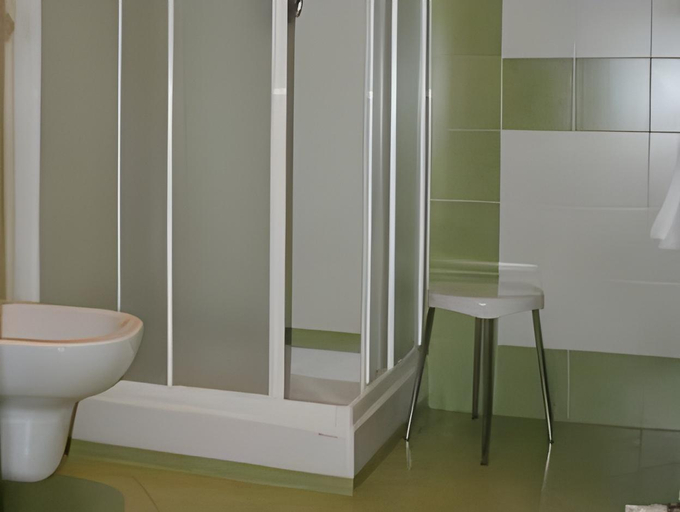 Bathroom 4, Corte Quadri, Vicenza
