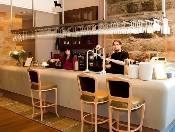 Food & Drinks 4, Aberdeen House Hotel, Aberdeen