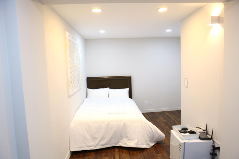 Bedroom 4, Charm Hotel, Seodaemun