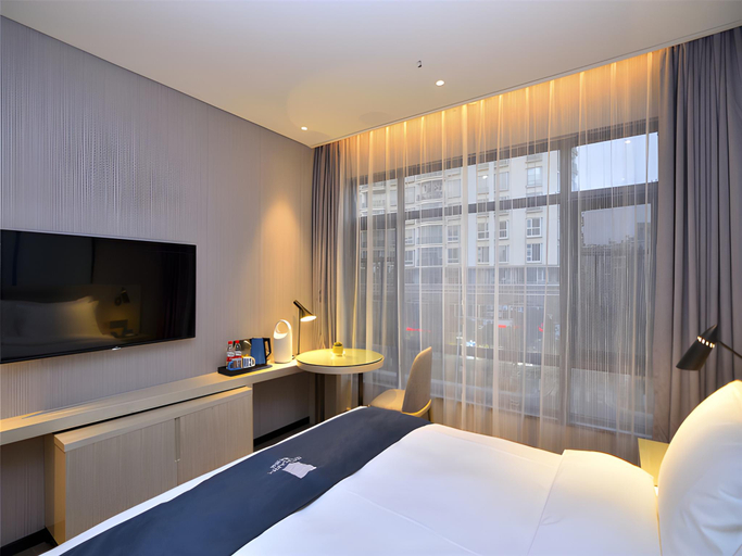 Bedroom 3, Echarm Hotel Kunming Dongfeng East Road Dashuying Metro Station, Kunming