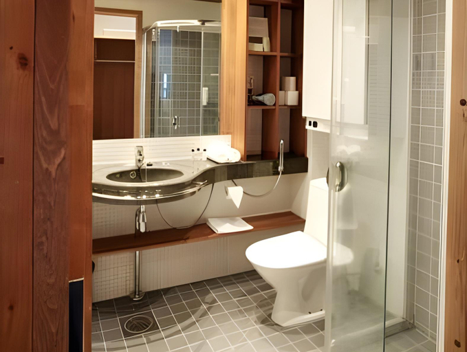 Bathroom 5, Lapland Hotels Saaga, Lapland