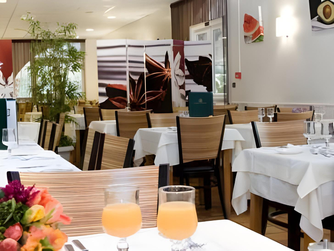 Food & Drinks 5, Hotel l'Amandier, Hauts-de-Seine