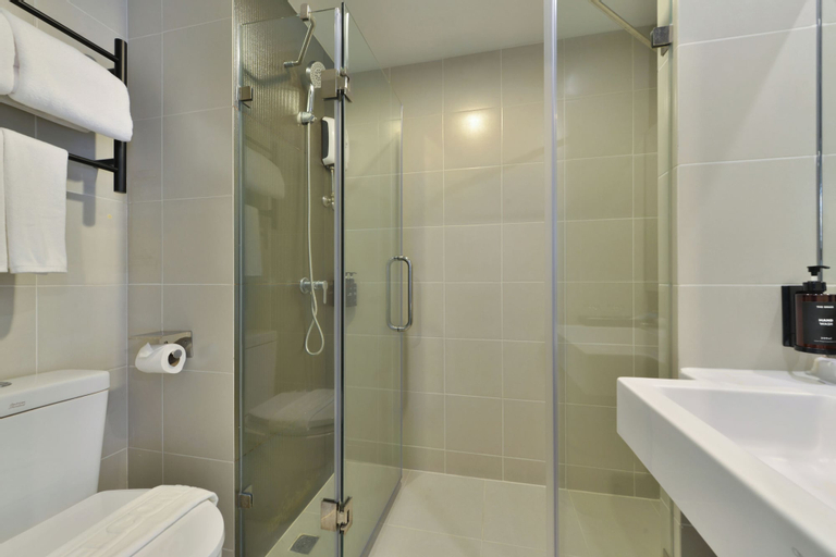 Bathroom 6