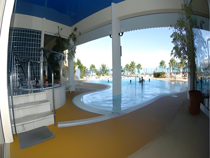 Sport & Beauty 2, The Views Oasis, Santa Cruz