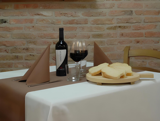 Food & Drinks 5, Albergo Parigi, Belluno