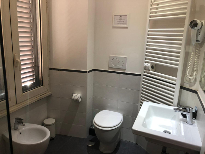Others 5, Elle Cavour Guest House, Roma