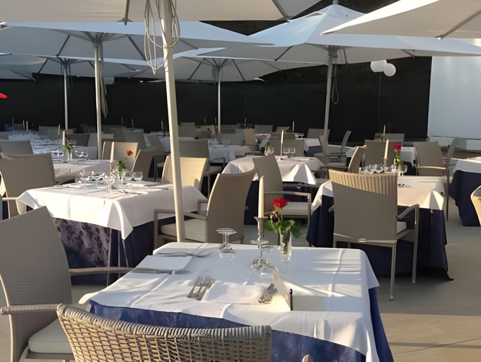 Food & Drinks 5, Medea Beach Resort, Salerno