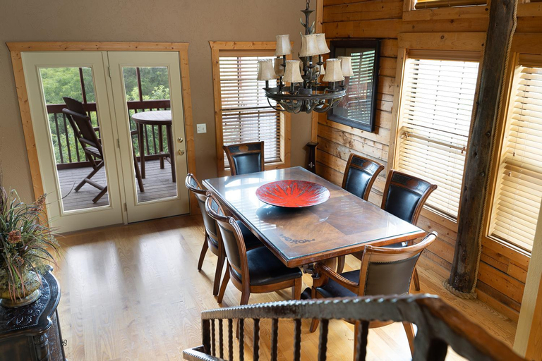 Dining Room 8