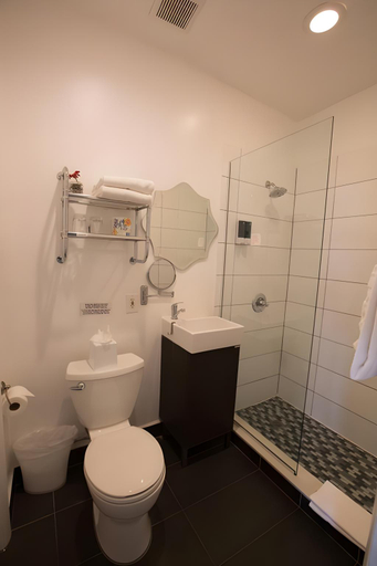 Bathroom 3, Odyssey of South Beach Apart Hotel, Miami-Dade