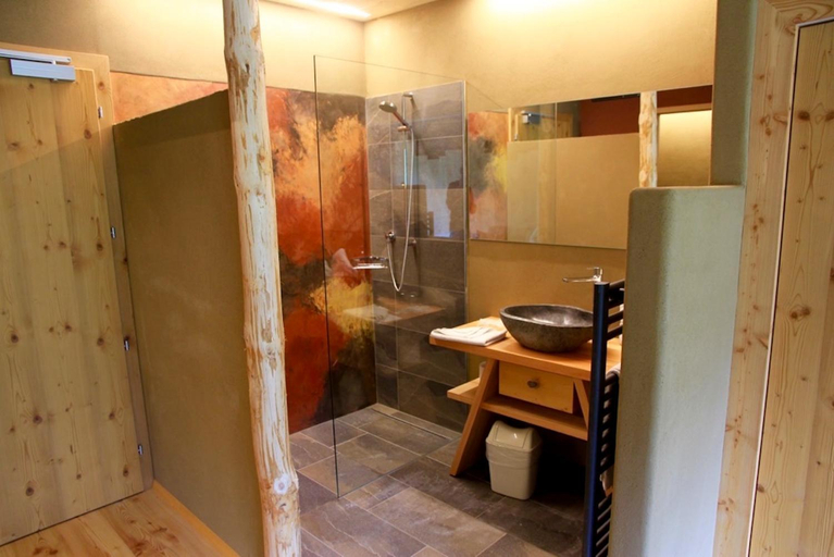 Bathroom 3, Bike & Ski Hotel Diana Karersee, Bolzano