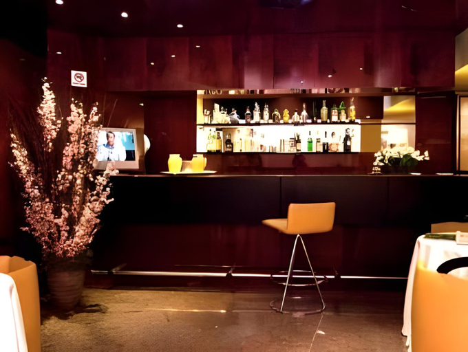 Food & Drinks 5, Boston Hotel, Bari