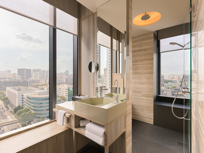 Bathroom 10