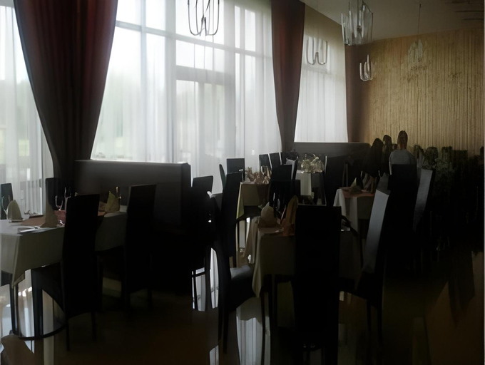 Food & Drinks 5, Hotel Victor Pruszków by DeSilva, Pruszków