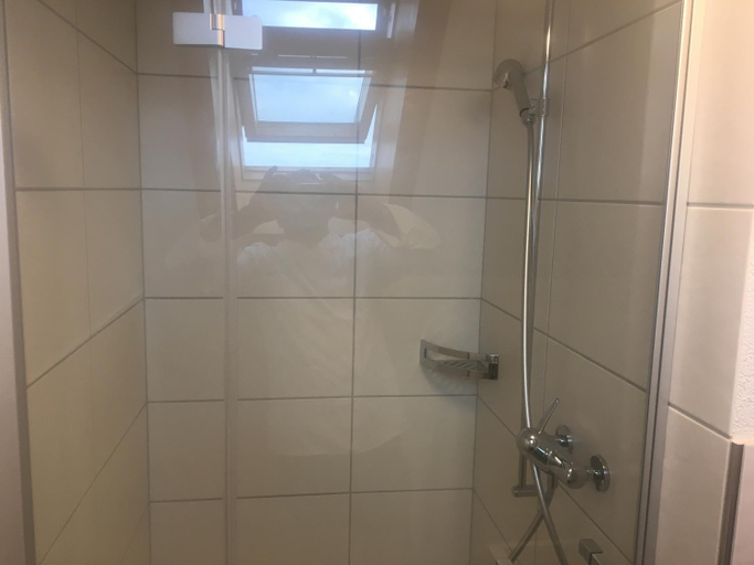 Bathroom 3, Landgasthof Winzelnberg, Arbon