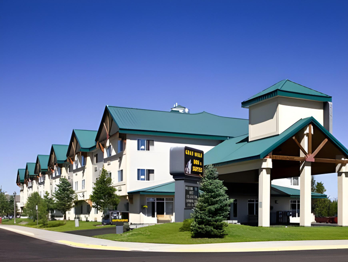 Exterior & Views 1, Gray Wolf Inn & Suites, Gallatin