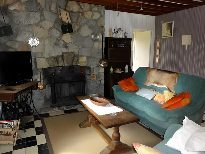 Others 3, Peaceful Chalet in Transinne with Patio, Luxembourg