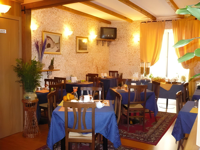 Food & Drinks 5, Hotel Centrale Trieste, Trieste