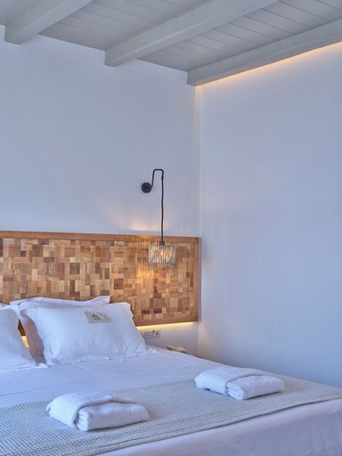 Bedroom 4, Parian Village Beach Hotel - Adults Only, South Aegean